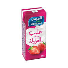 Almarai strawberry milk 200ml
